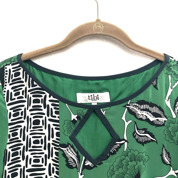 Tibi Silk Dress Sz 8 Green Geometric Floral Cut Out Arms Bateau Luxury - Picture 2 of 13